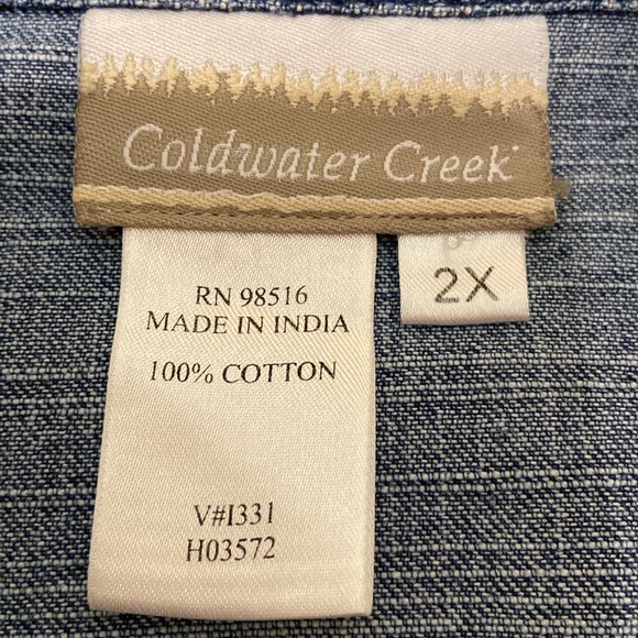 Coldwater Creek, 2X, denim shirt with pearl snaps. - Picture 4 of 6
